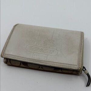 Coach Men's Beige Leather Wallet